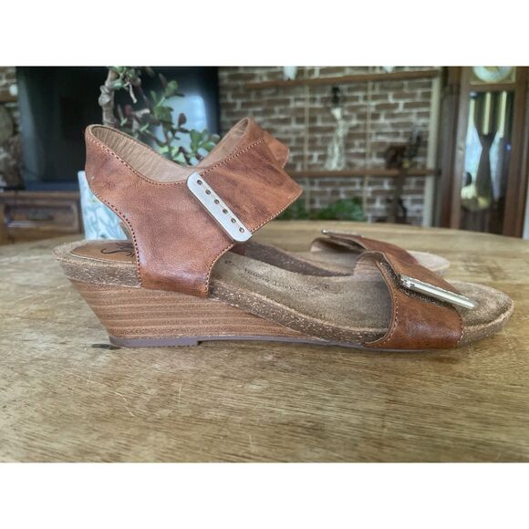 Sofft Leather Wedge Sandals Brown Ankle Strap Size 9.5M Women’s Comfort - Picture 1 of 9